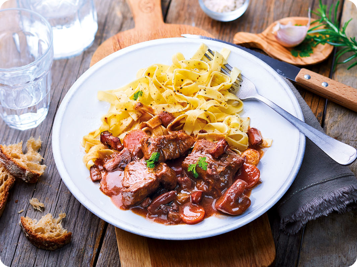 Boeuf Bourguignon & tagliatelles Boeuf Bourguignon & tagliatelles