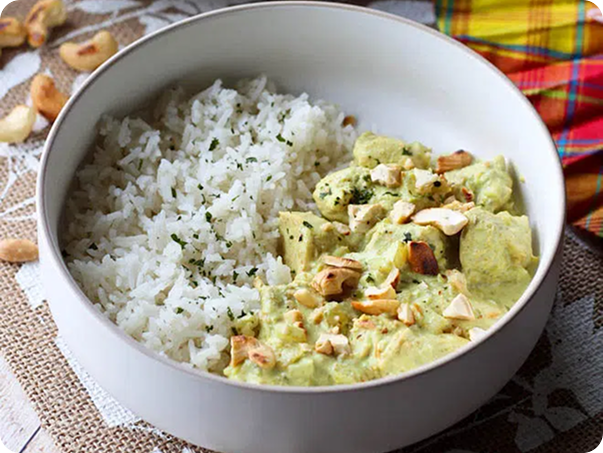 Sauté de volaille curry, coco et riz pilaf